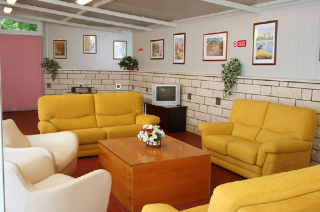 רימיני Hotel Parigi מראה חיצוני תמונה